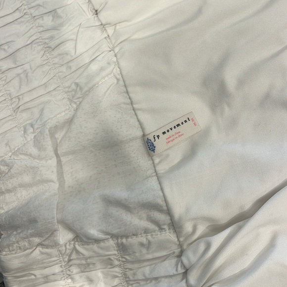 Free people movement way home short in white - Picture 4 of 4